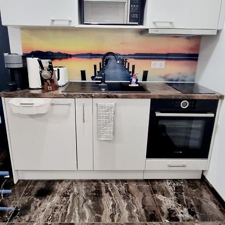 Einliegerwohnung Neu In Vaihingen Enz Horrheim Exterior foto
